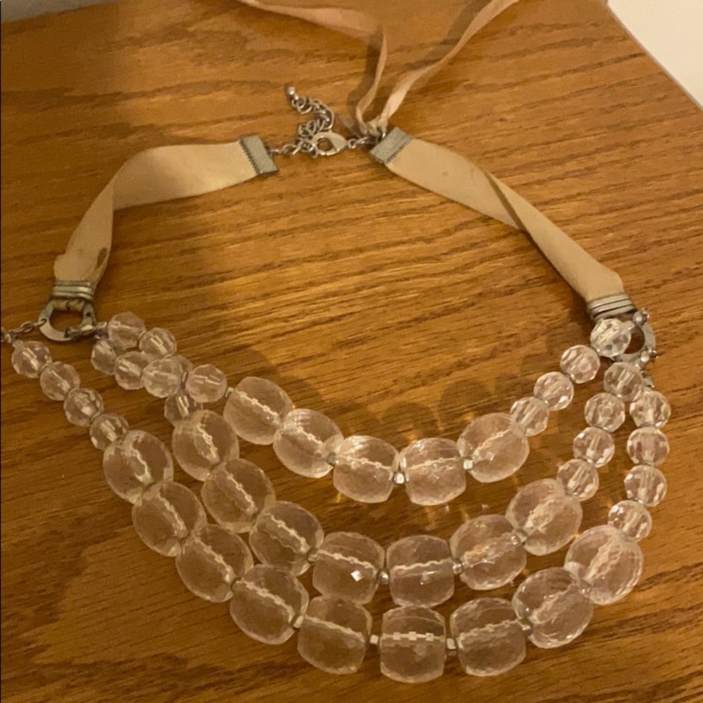 Ribbon tie beaded necklace